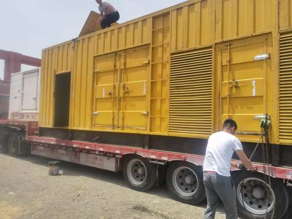 离石发电机出租100KW发电机需要什么规格的电缆线？