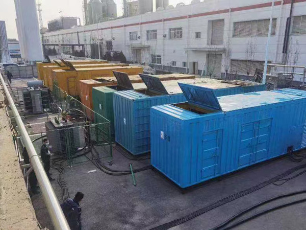 离石380V和690V电压的电缆线相同吗？
