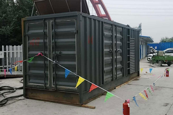 离石发电机租赁空气滤清器多久更换一次？